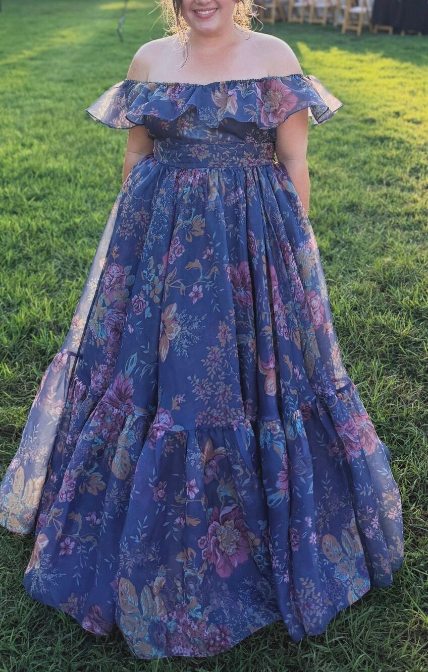 Selkie Romance Novel Gown in Blue Floral XXS